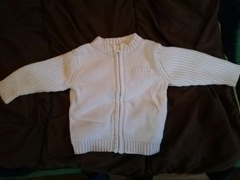 Pull blanc 6 mois