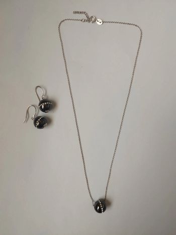 Parure collier + boucles d'oreilles