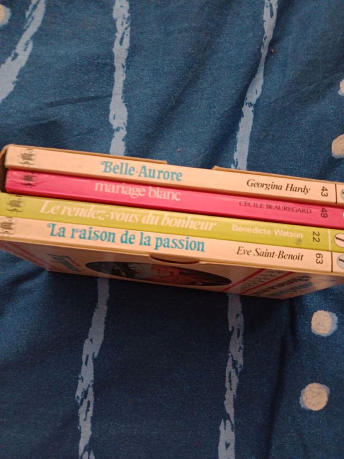 4 romans collection turquoise