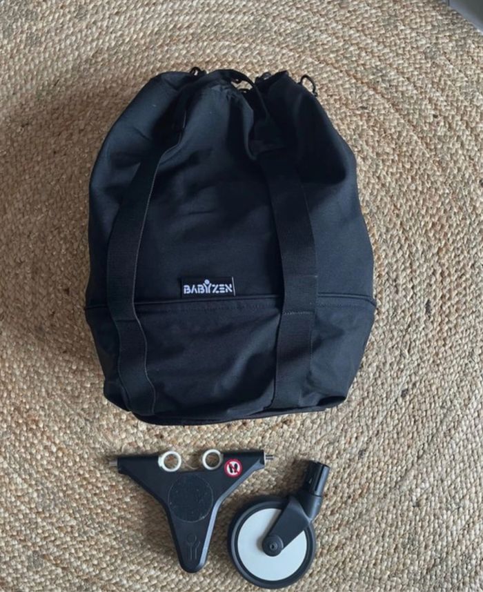 Sac noir babyzen pour yoyo avec roulette - photo numéro 3