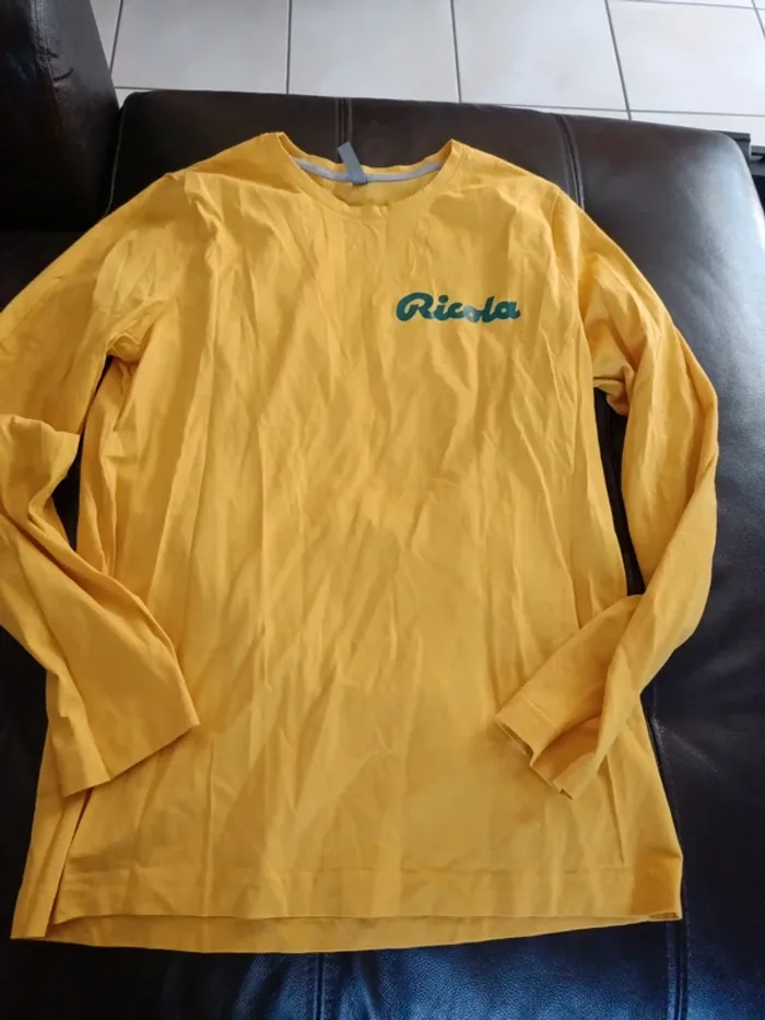 Tee shirt tailleM ricola