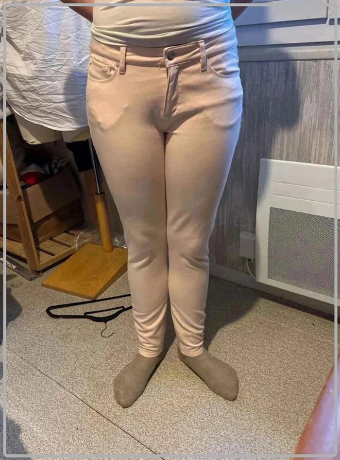 Jean rose  zara  taille  38