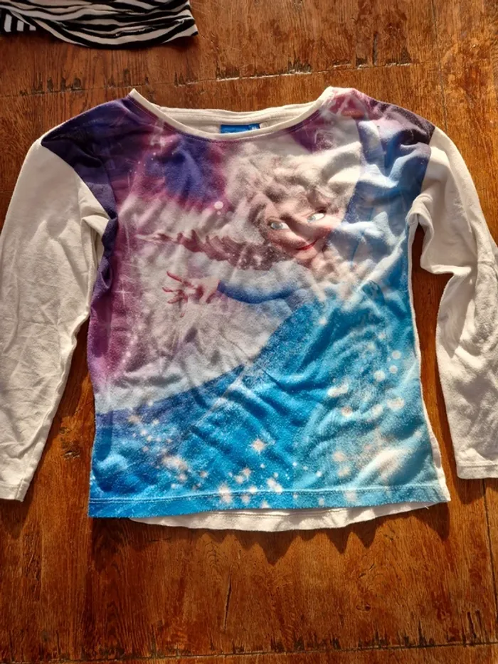 Tee-shirt taille 8 ans