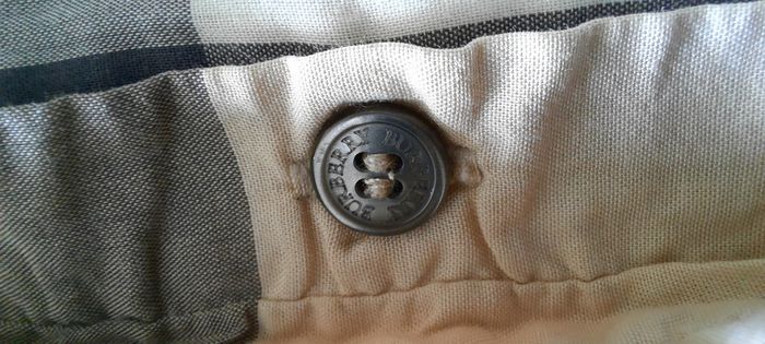 Combishort burberry 6mois - photo numéro 3