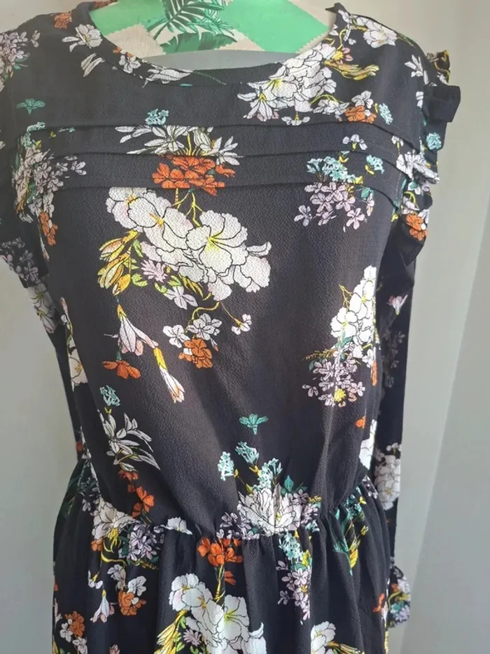 Robe fleurie noire, romantique et chic - Brave Soul, neuve, taille M - photo numéro 5