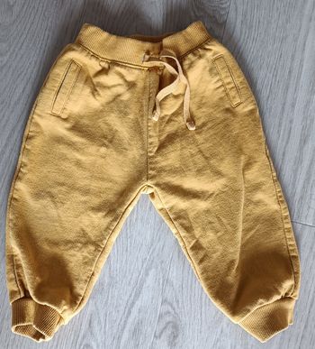 Pantalon survêtement bébé 12 mois