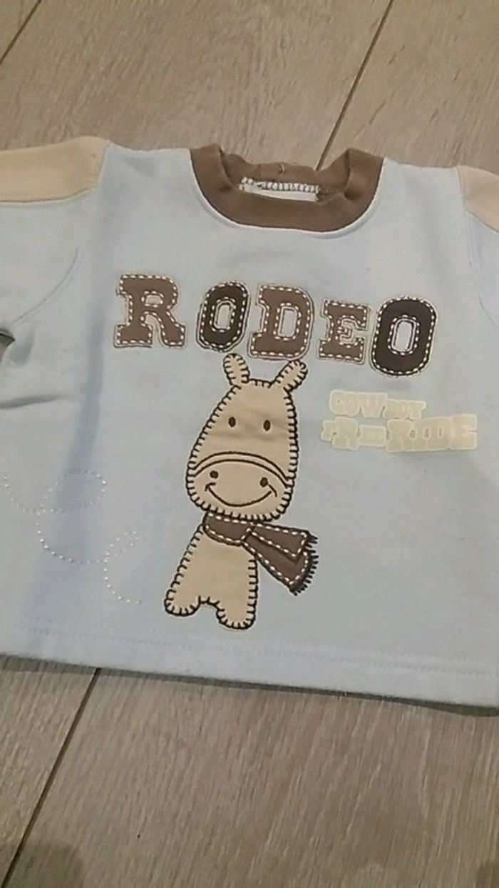 Sweat - photo numéro 2