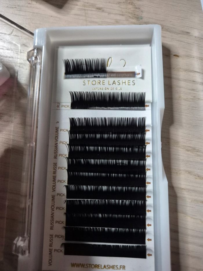 Extensions de cils en soie - photo numéro 5