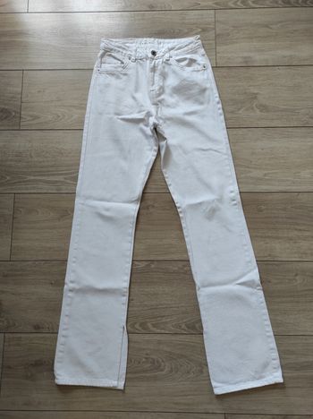 Jean fendu Amisu blanc