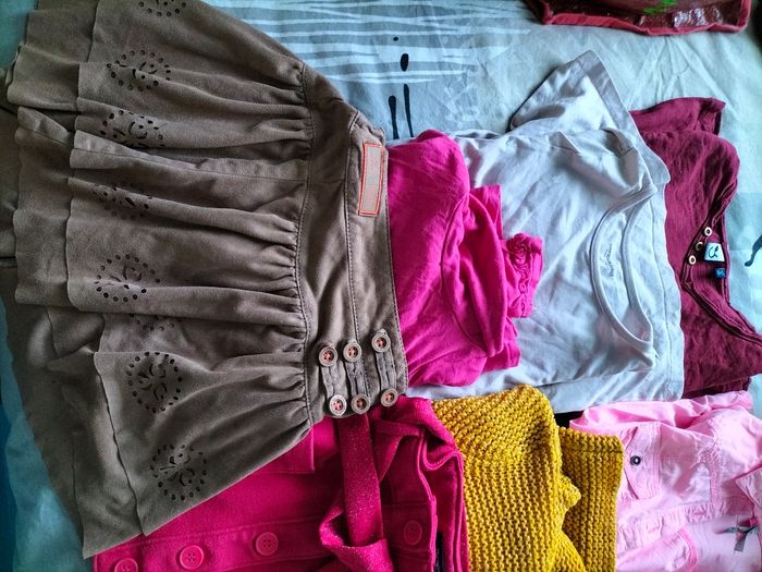 Lot vêtements fille 6 ans - photo numéro 2