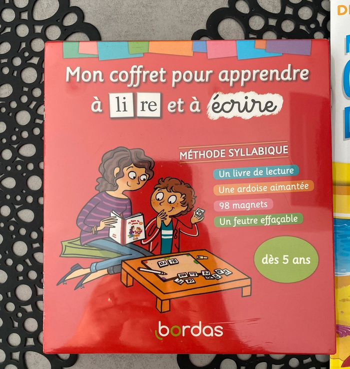 Livret d activité et mon coffret pour apprendre à lire - photo numéro 2