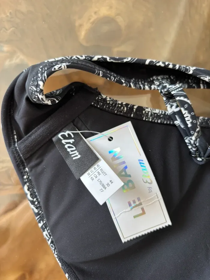 Haut de maillot de bain Etam noir Gabrielle webster - photo numéro 4