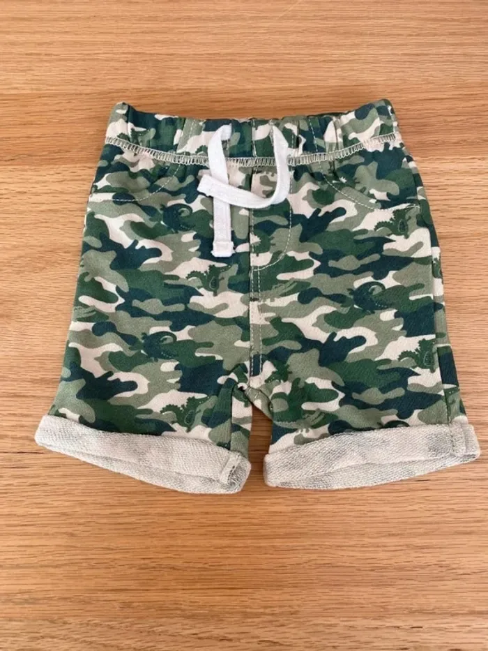Short militaire In Extenso 9 mois
