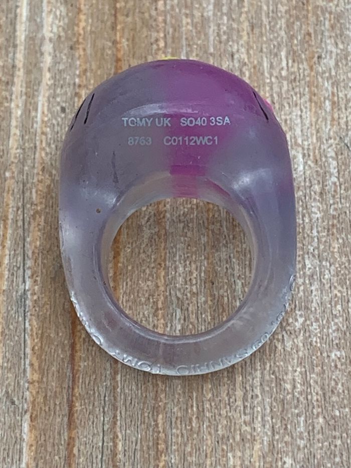 Jolie bague Hello Kitty avec petit strass - photo numéro 3