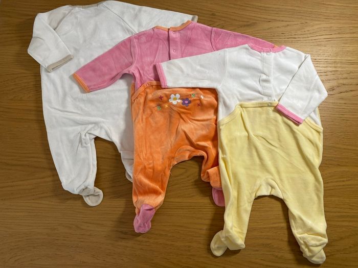 Kitchoun Lot de 3 Pyjamas Grenouillère Taille 6 mois - photo numéro 7