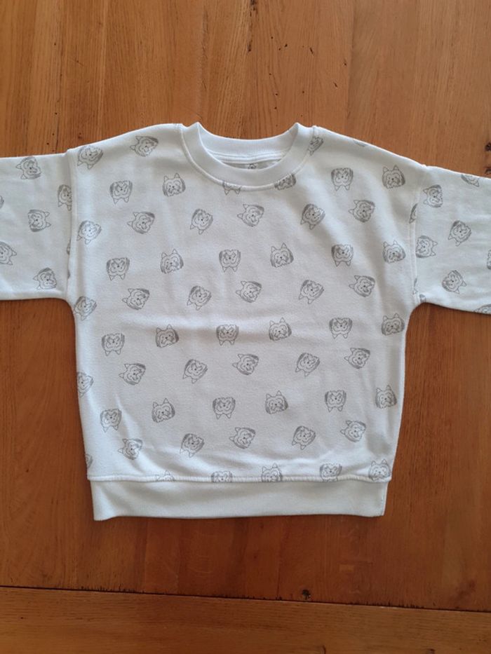 Sweat blanc à motif de chien mignon taille 6-7 ans - photo numéro 2