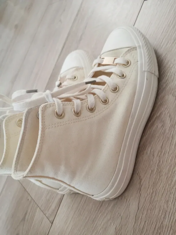 Converses Chuck Taylor All star Lift Hi Beige - photo numéro 9