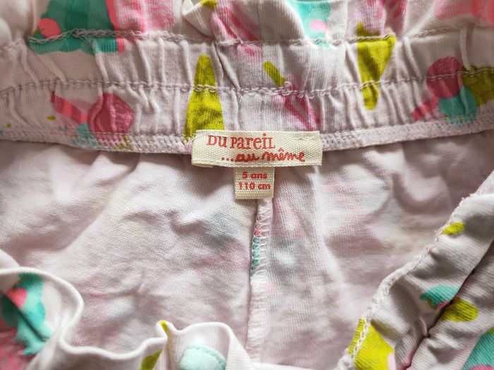 Short fille 5 ans - Du pareil au même - photo numéro 2