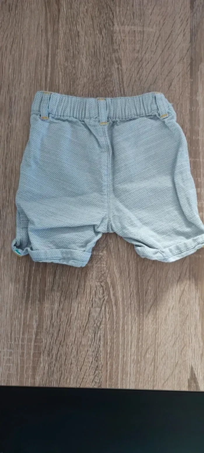 Short - photo numéro 2