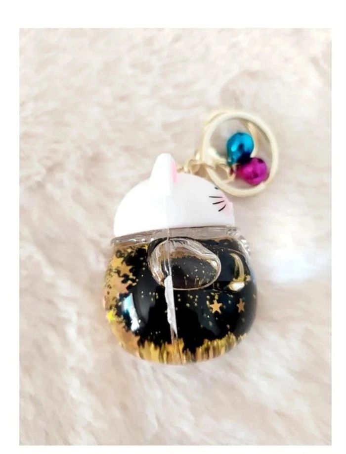 Porte-clé figurine Maneki Neko chat chanceux porte-bonheur avec liquide à paillettes - photo numéro 4