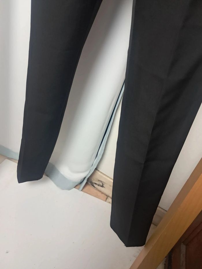Les petites bombes pantalon ajusté T.36 neuf - photo numéro 4