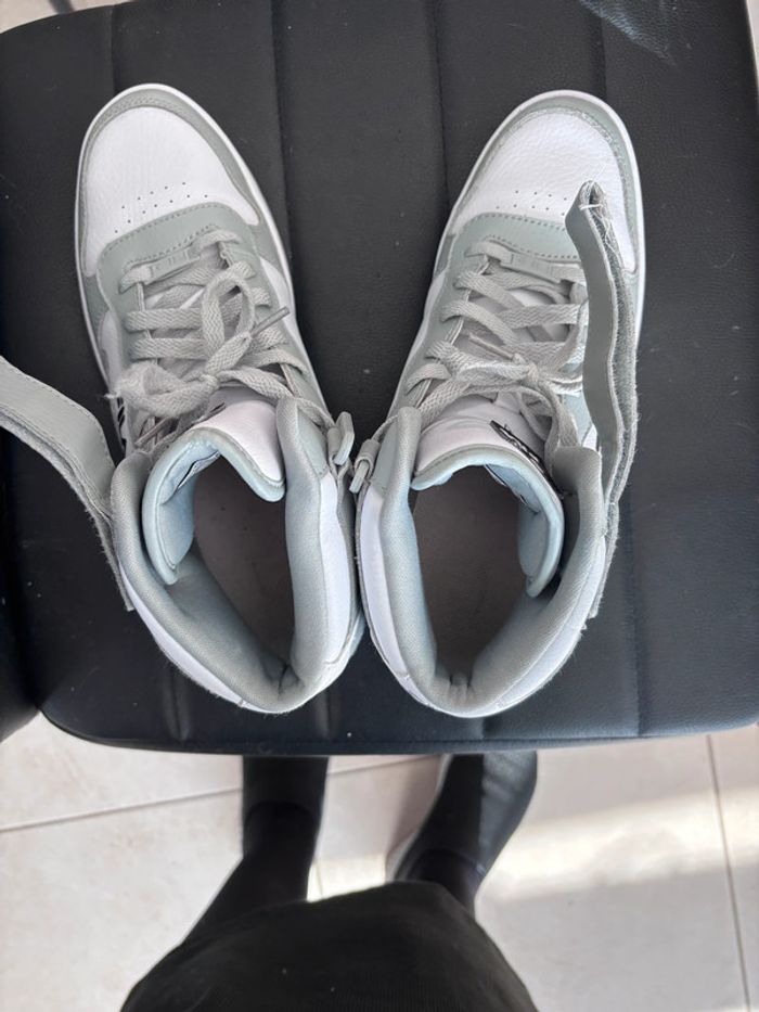 Jolies Baskets montantes fila homme - photo numéro 2