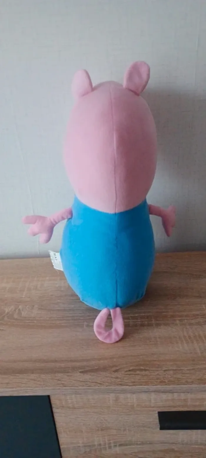 Peluche George Pig, environ 50 cm de hauteur, propre et en très bon état. - photo numéro 8