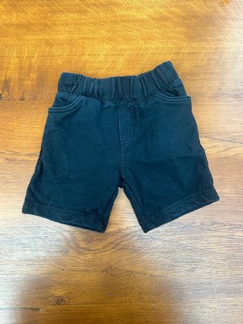 Short noir Spiderman 2 ans