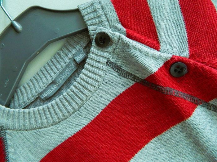 Pull T 2 ans "3 Suisses Collection" - photo numéro 3