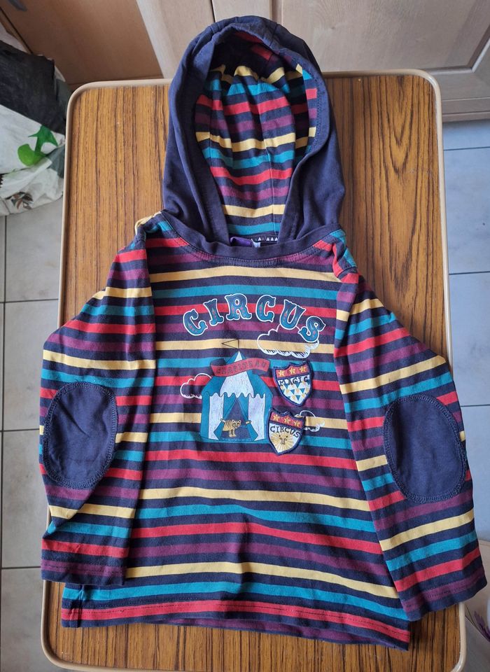 Lot vêtements garçon 4 ans - photo numéro 6