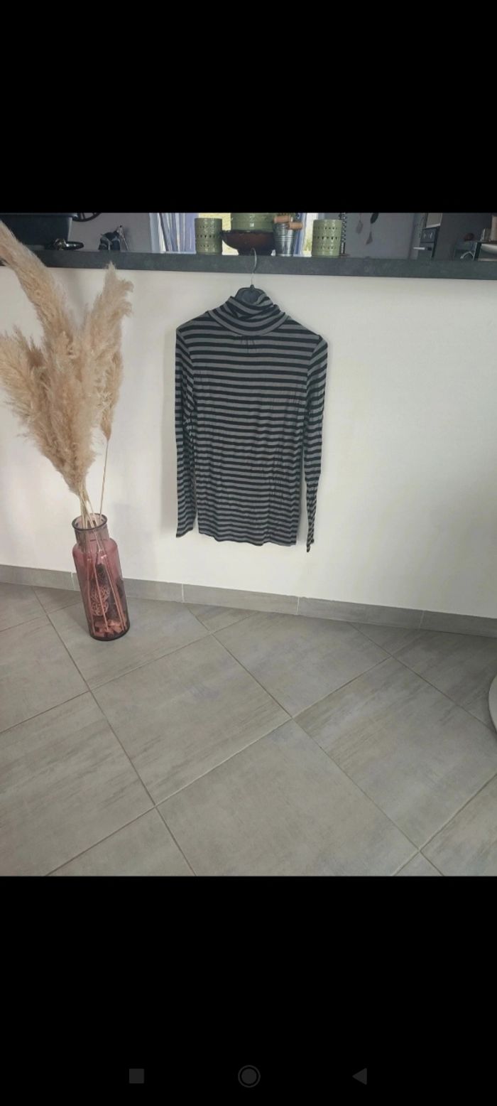 Sous pull grossesse