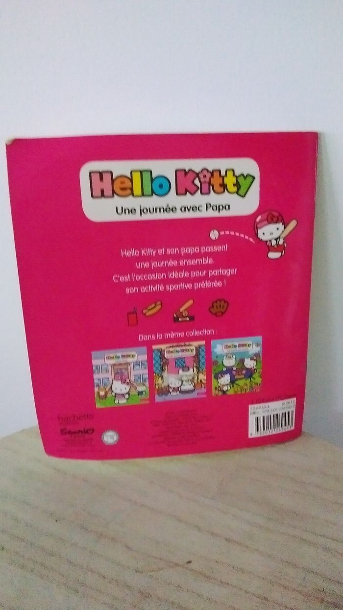Livre hello kitty - photo numéro 3