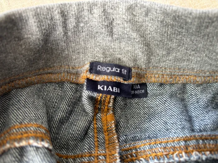 Jeans Taille 10 ans - photo numéro 3