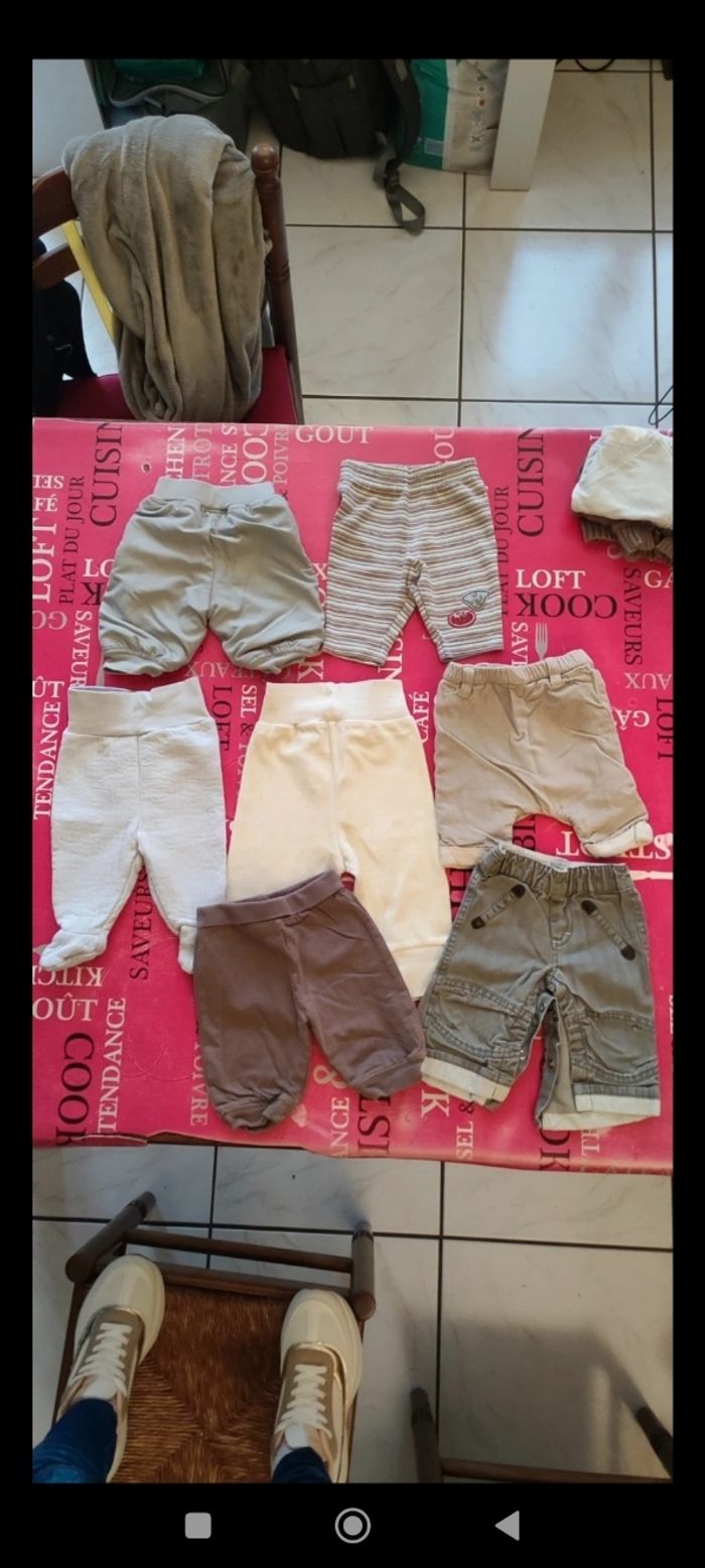 Vêtements  1 mois garçon - photo numéro 5