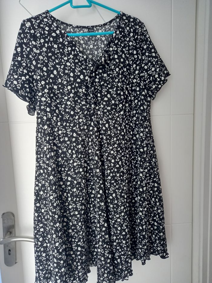 Robe courte - photo numéro 2