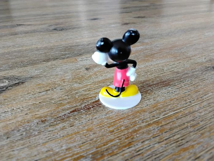 Petite figurine Mickey Mouse Disney - photo numéro 3