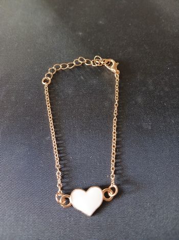 Bracelet avec cœur blanc