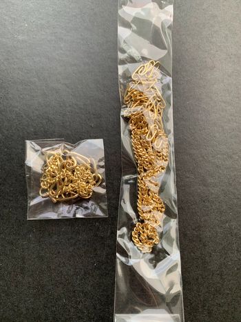 Ensemble collier et bracelet dorés