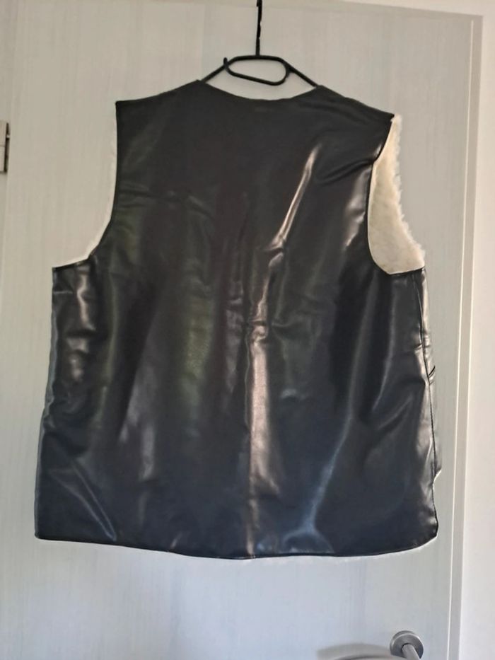 Veste sans manche - photo numéro 5