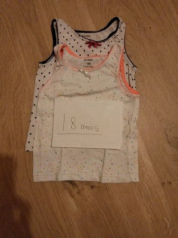 Lot 2 débardeur de corps 18 mois