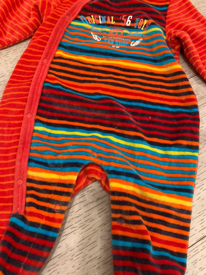 Pyjama, coloré chaud, six mois - photo numéro 2