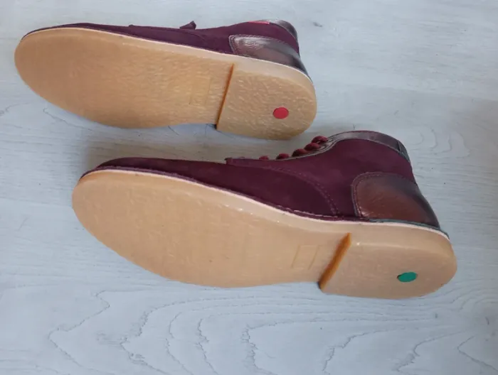 Kickers modèle rare Orilegend violet métallisé pointure 40 - photo numéro 5