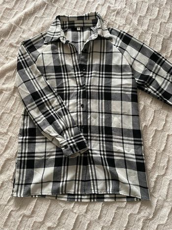 Chemise noire/grise et blanche