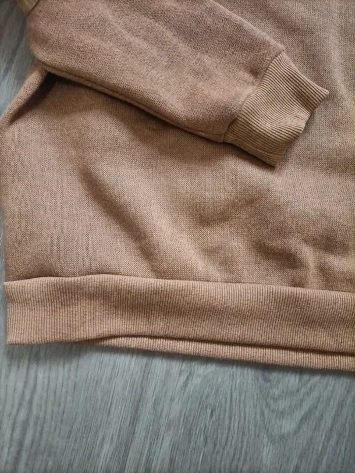 Joli pull col V Decathlon L - photo numéro 6