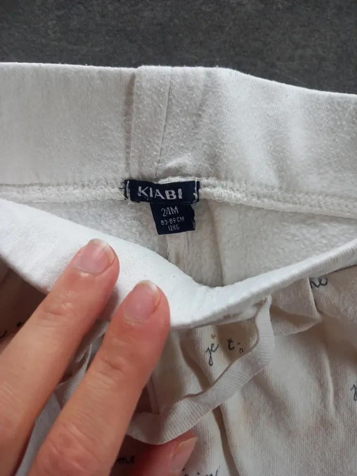 Lot pantalons 24 mois - photo numéro 13