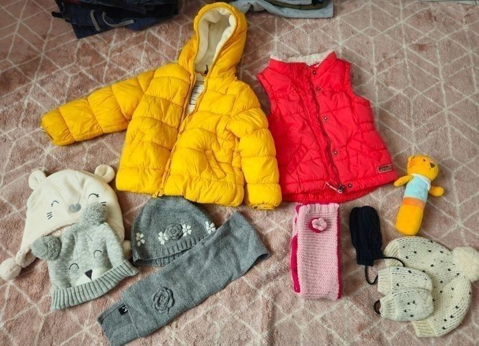 Lot hiver fille taille 3 ans 
Blouson