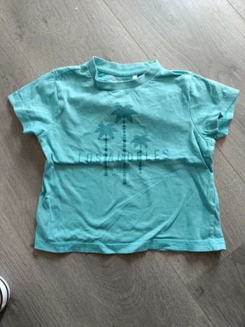 Tee shirt