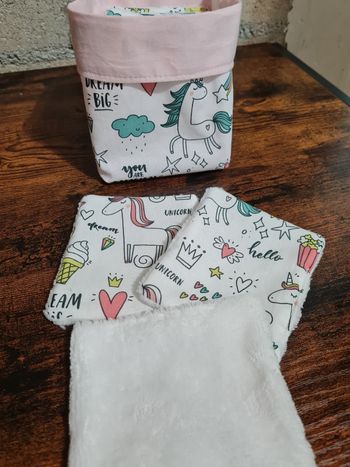 panier avec lingettes