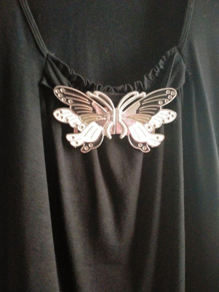 Tee-shirt noir T:40/42 - photo numéro 4