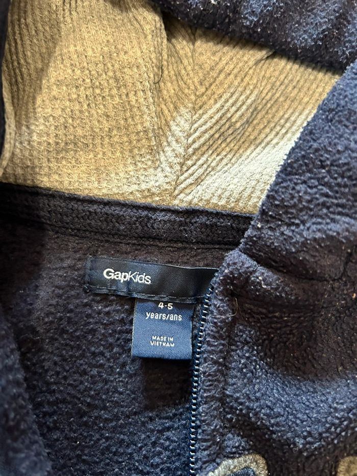 Lot 4 gilets polaire taille 5 ans - photo numéro 3